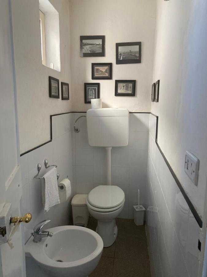 Palazzo Barba Bed & Breakfast กัลลีโปลี ภายนอก รูปภาพ